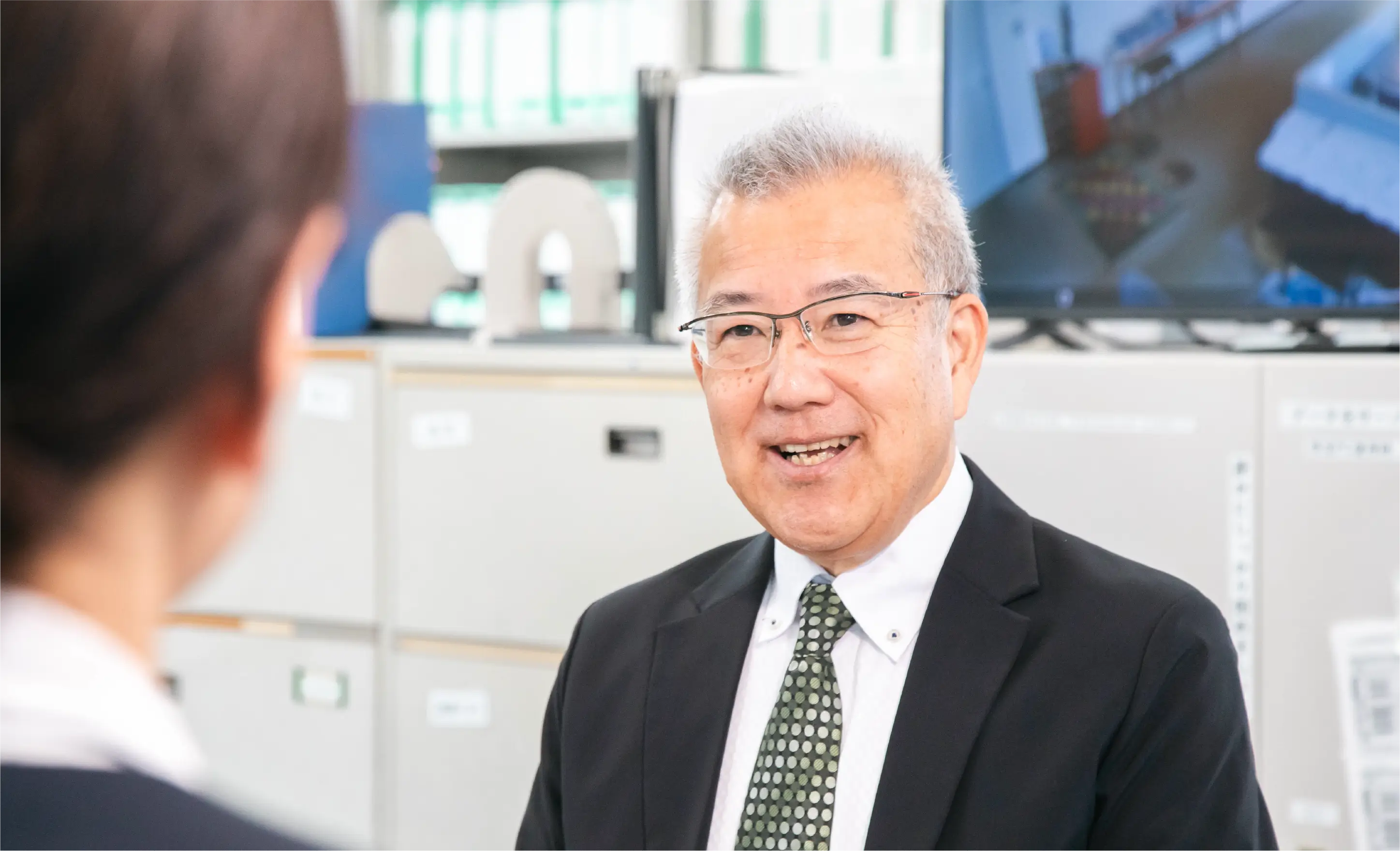 相談を受ける社員